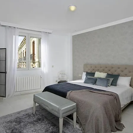 Chezmoihomes La Belle Epoque Oversized In The Very Heart Of